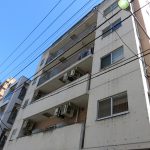 MC HOUSE